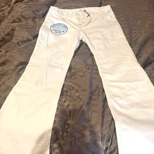 NWT Cello Pull-on white flare jeggings XL